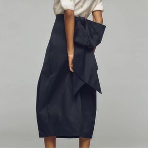 NWT! Anthropologie Black Maeve Sculpted Bow Midi Skirt - Size 2 🔎